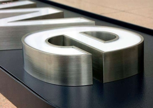 不锈钢小边字 (10)