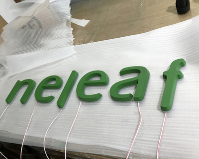 亚克力雕刻背发光字4