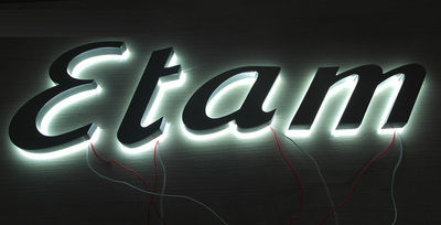 拉丝不锈钢背发光字2